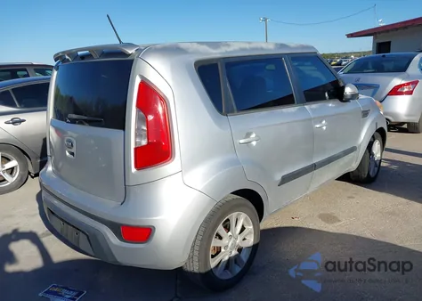 2013 Kia Soul + z USA, uszkodzony, nr VIN KNDJT2A60D7527074